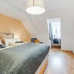 Apartment Urban Jungle Design - Historic Center With Free Parking & Panoramic View By Hero Homes