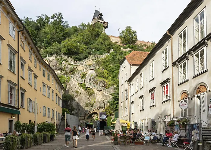 Apartamento Urban Jungle Design - Historic Center With Free Parking & Panoramic View By Hero Homes *